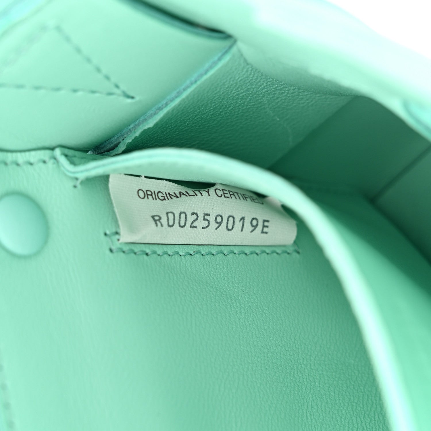 Bottega Veneta Lambskin Maxi Intrecciato Small Cassette Crossbody Bag Celadon 7 of 10