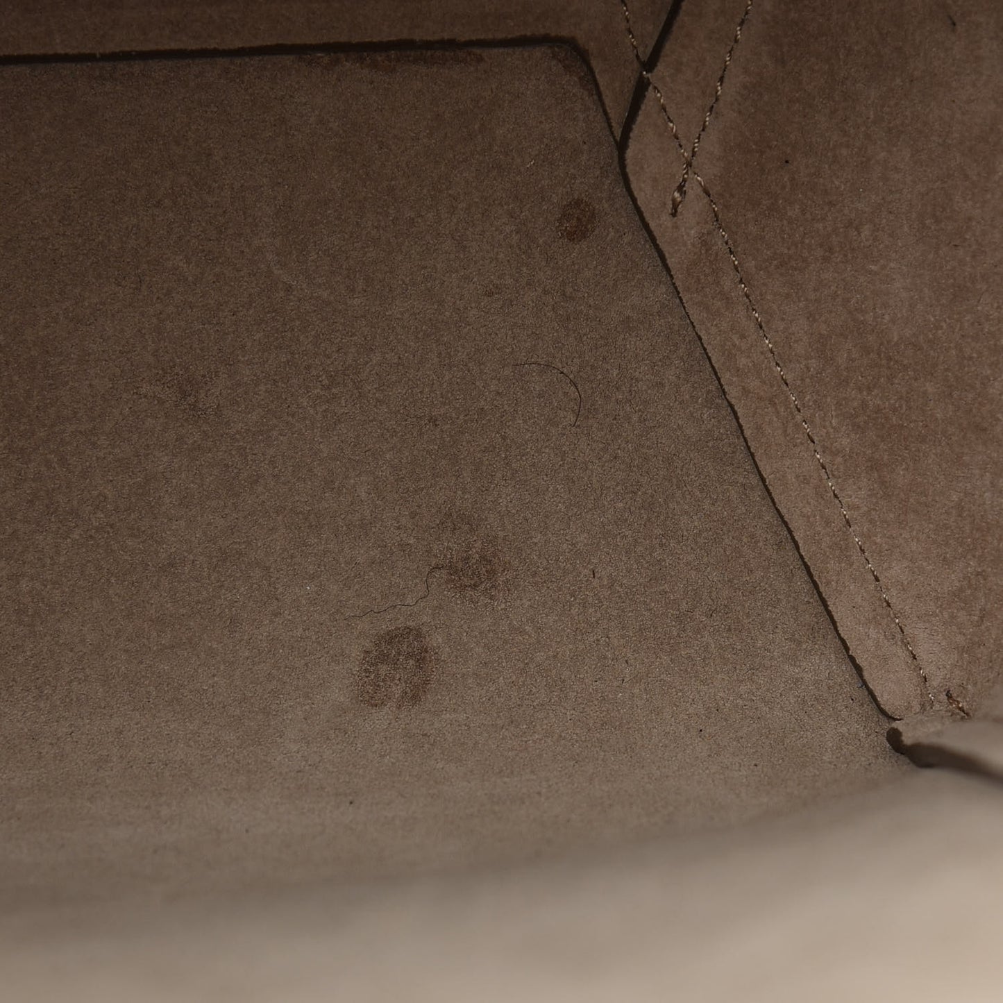 Soft Grained Calfskin Small Sangle Bucket Bag Taupe