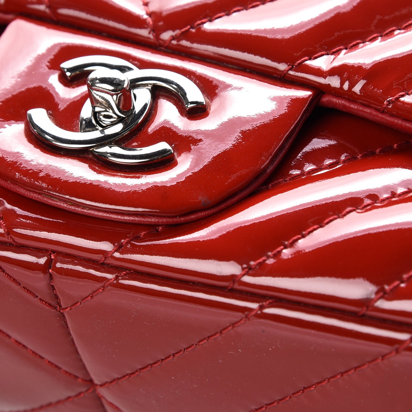 Patent Chevron Quilted Jumbo Single Flap Red