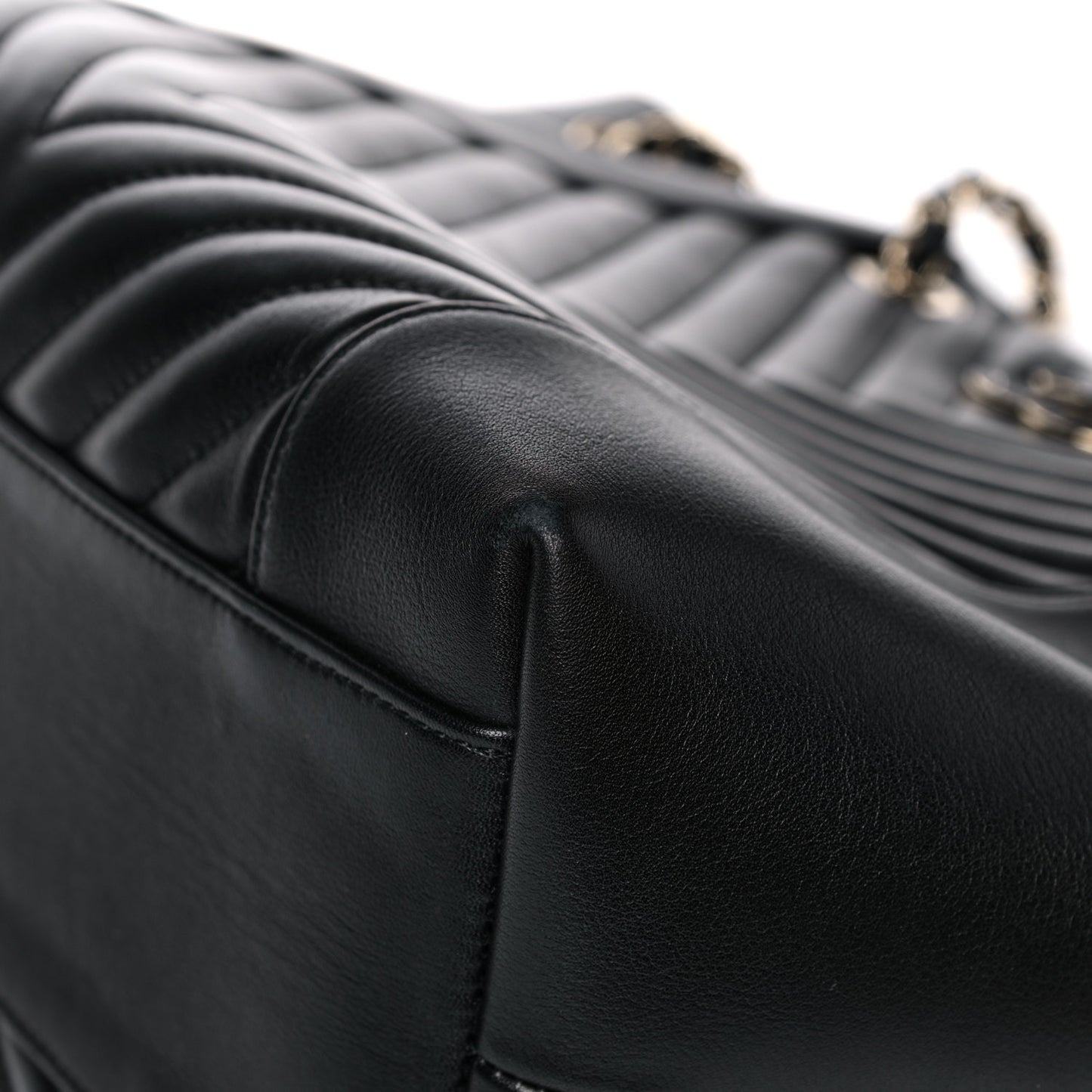 Calfskin Quilted Large Daily Shopping Bag Black