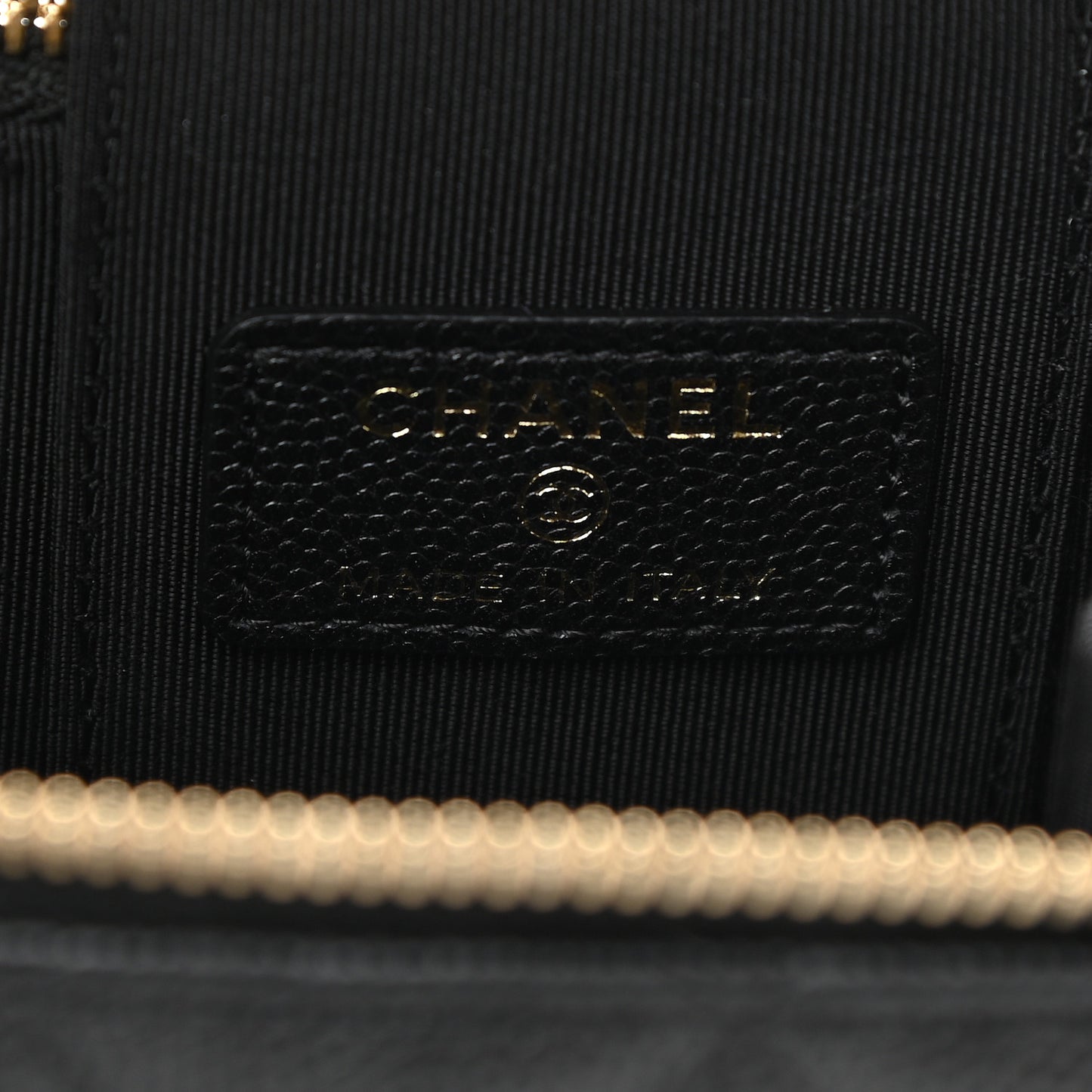 Caviar Quilted Mini Pearl On Top Vanity Case With Chain Black