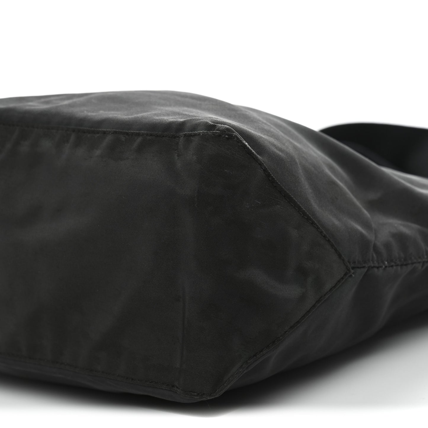 Tessuto Nylon Triangle Tote Mimetico Black