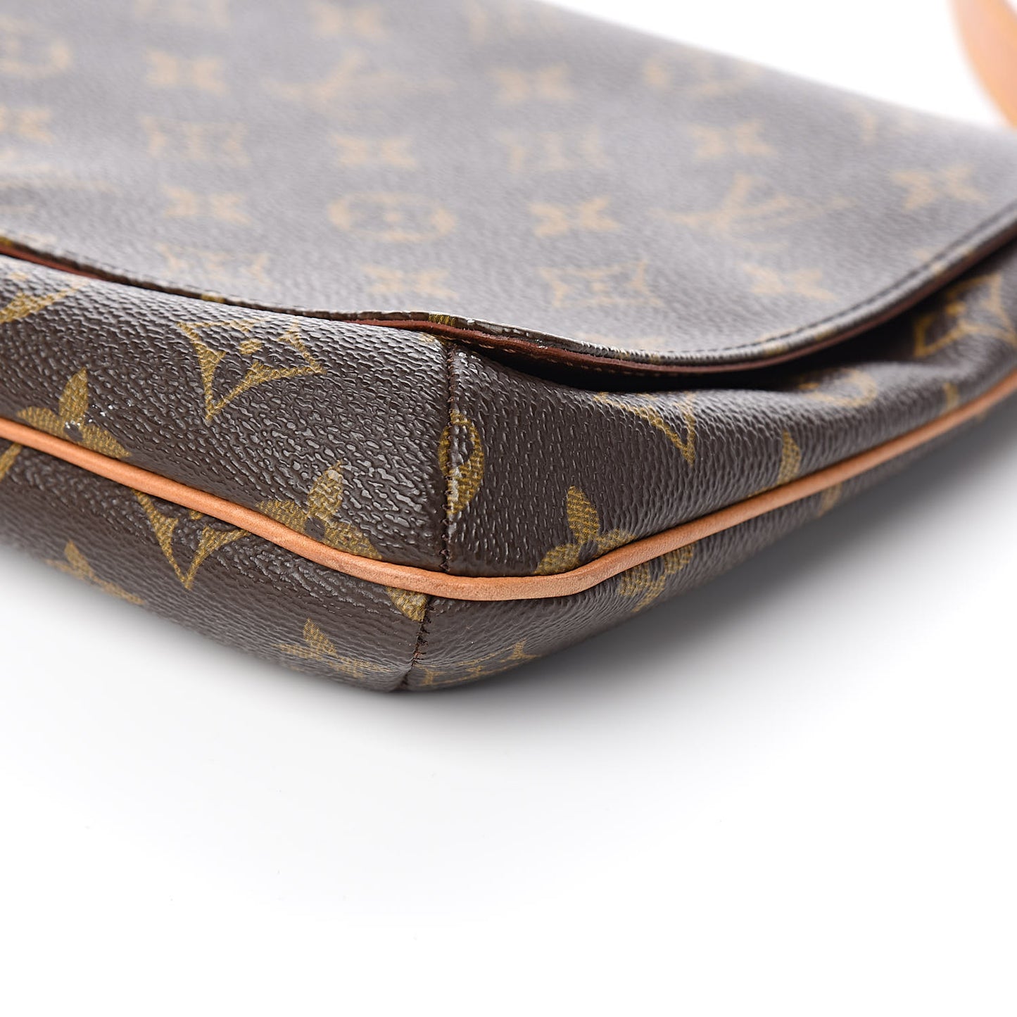 Monogram Musette Tango
