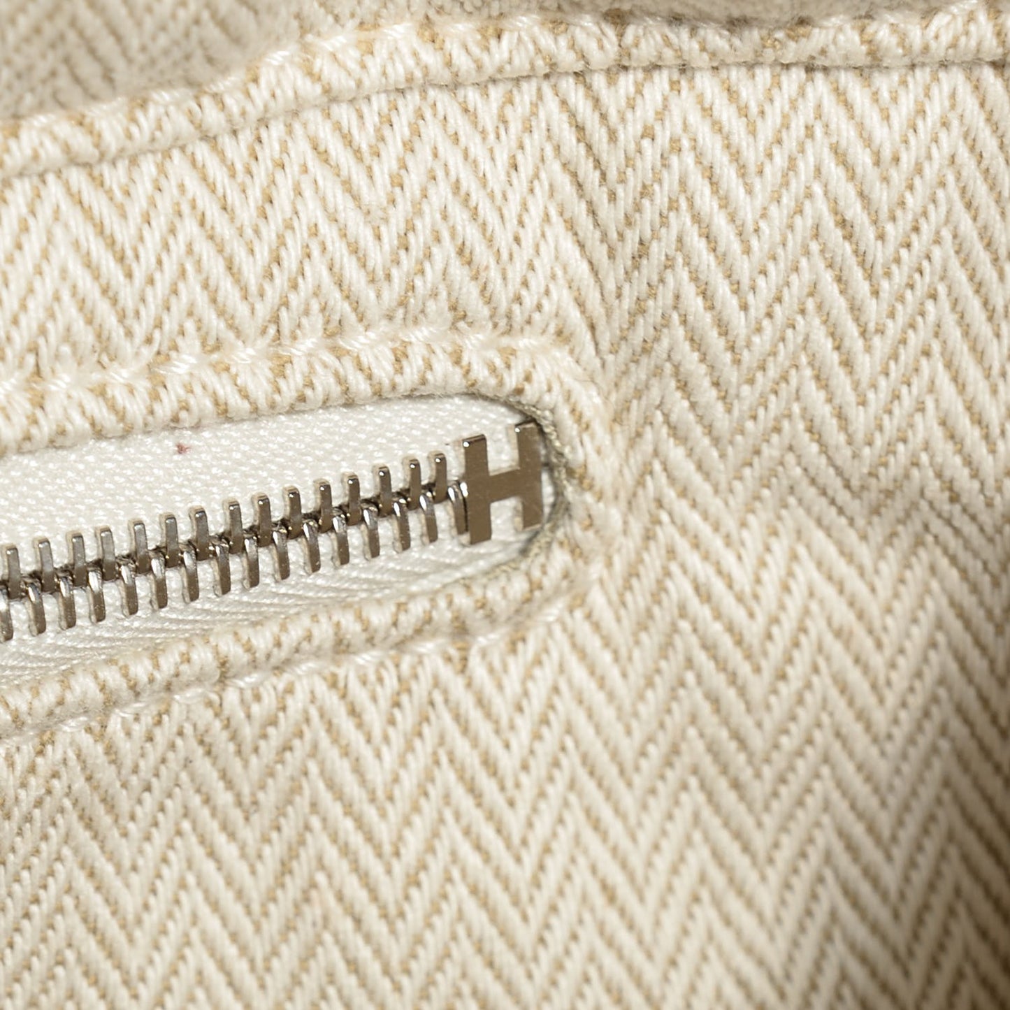 Canvas Barenia Fourbi 25 MM Pouch Naturel Fauve