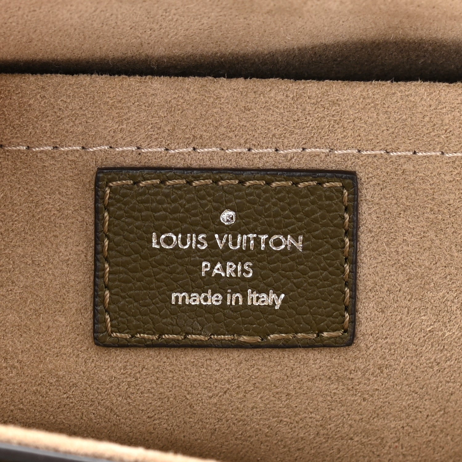 Louis Vuitton Calfskin Very Messenger Kaki 6 of 12