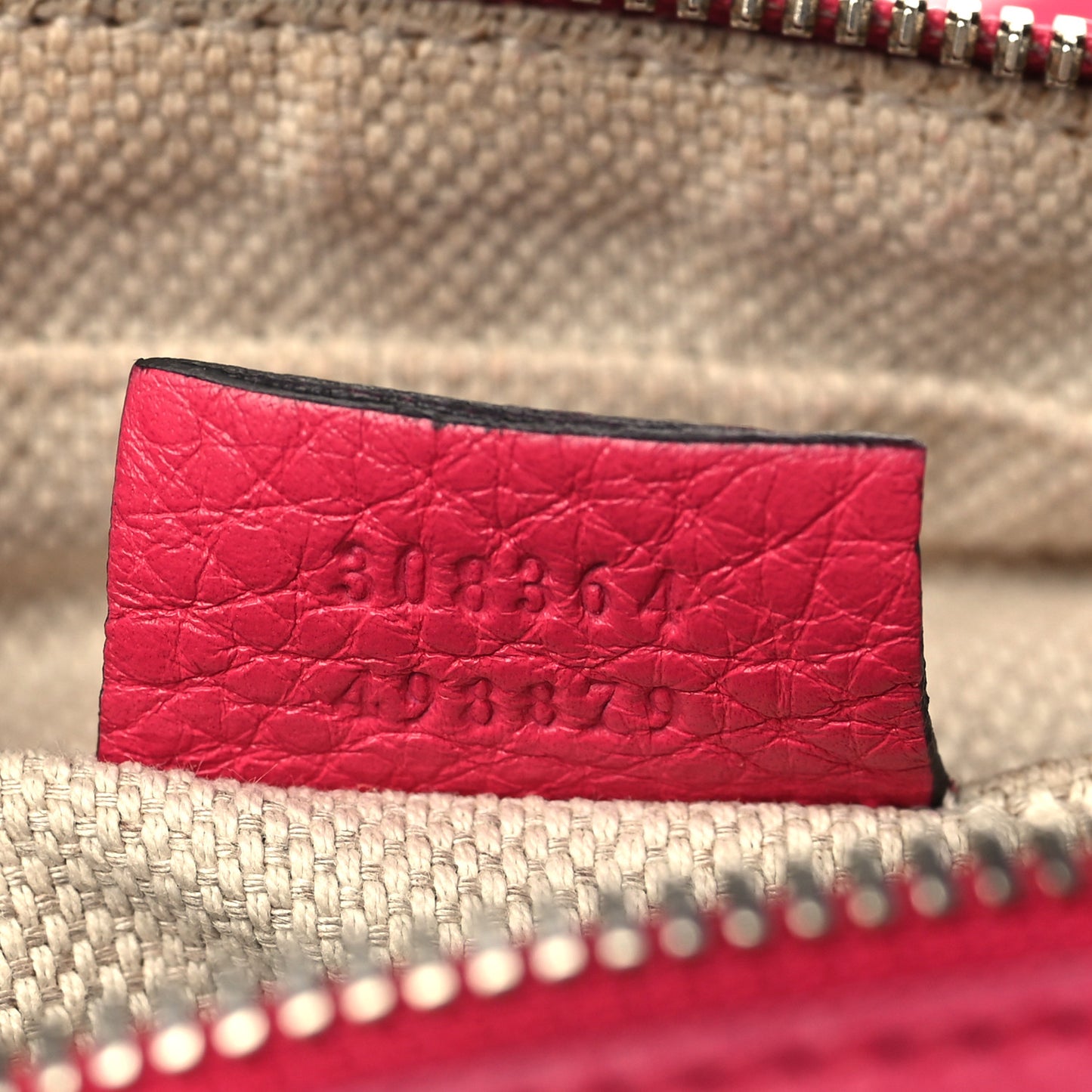 Pebbled Calfskin Small Soho Disco Bag Pink