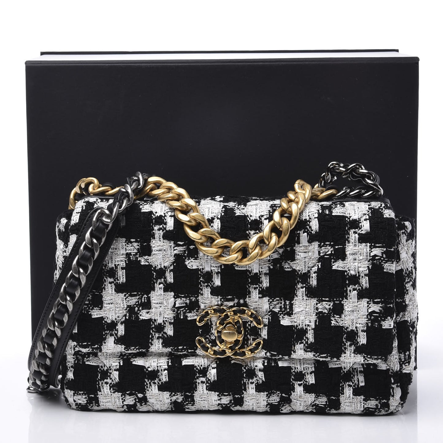 Tweed Quilted Medium 19 Flap Black Ecru White