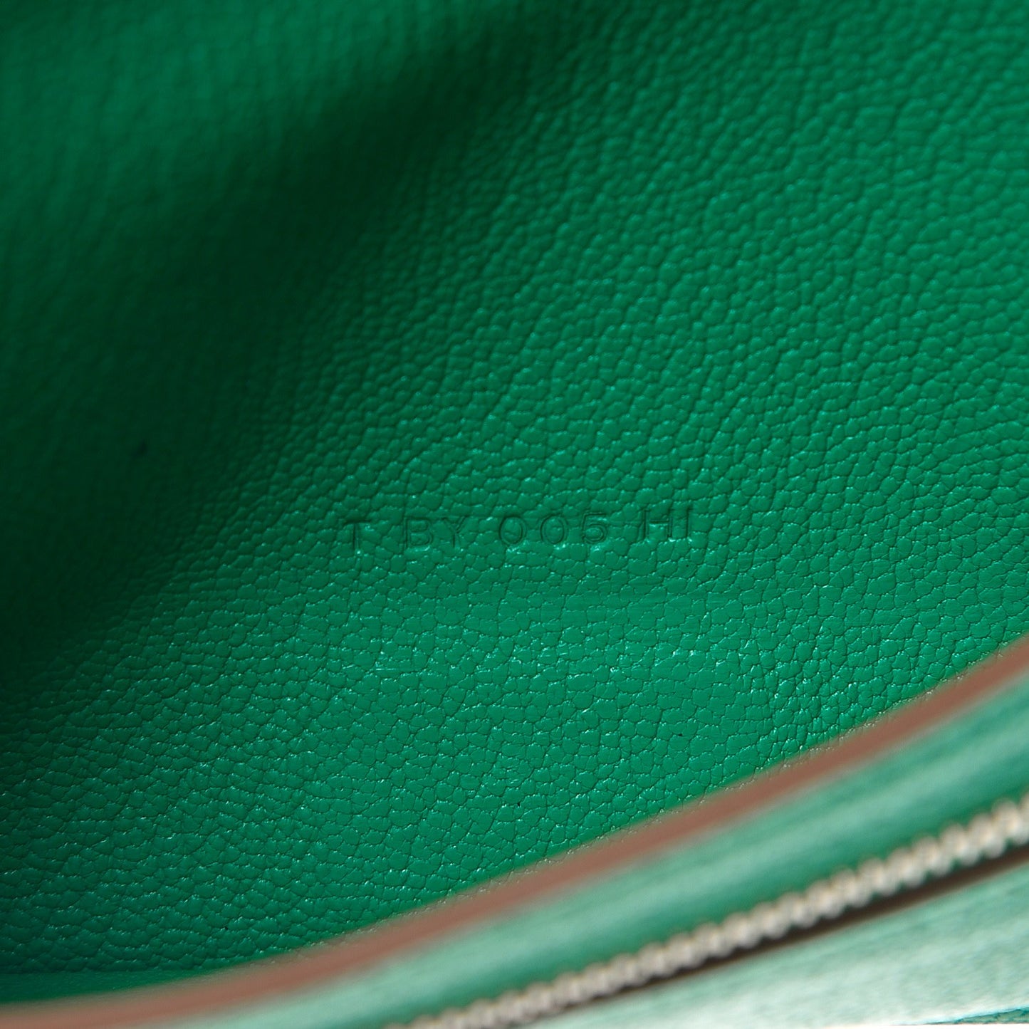 Chevre Mysore Bearn Gusset Wallet Menthe