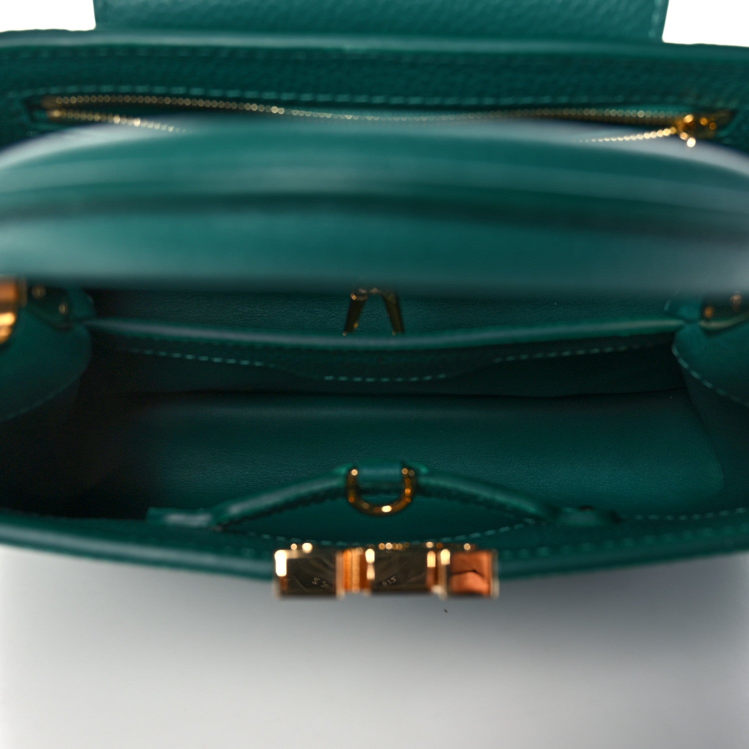 Louis Vuitton Taurillon Abalone Capucines BB Emerald 5 of 11