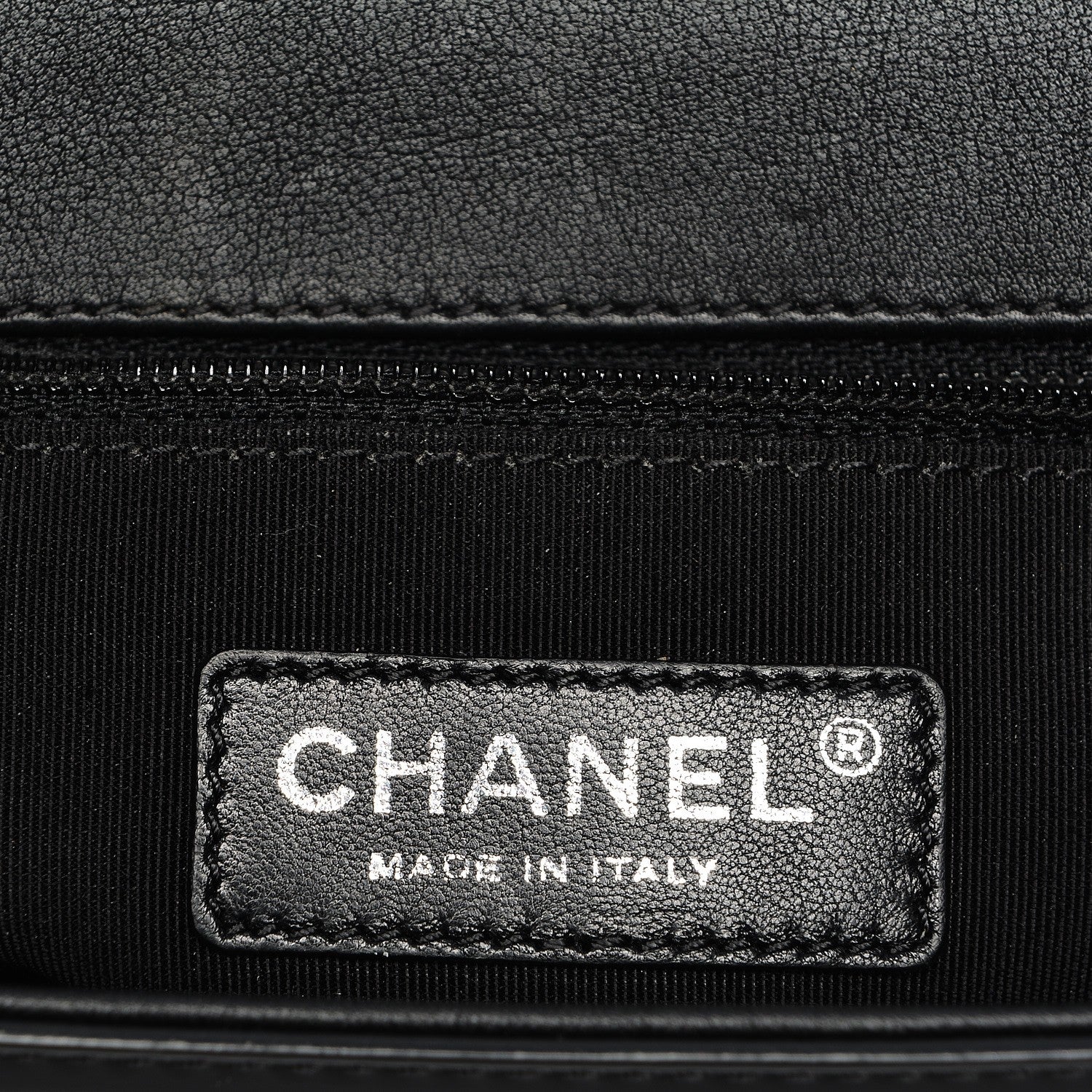 Chanel Patent Calfskin Quilted New Medium Plexiglass Boy Flap Black 6 of 8