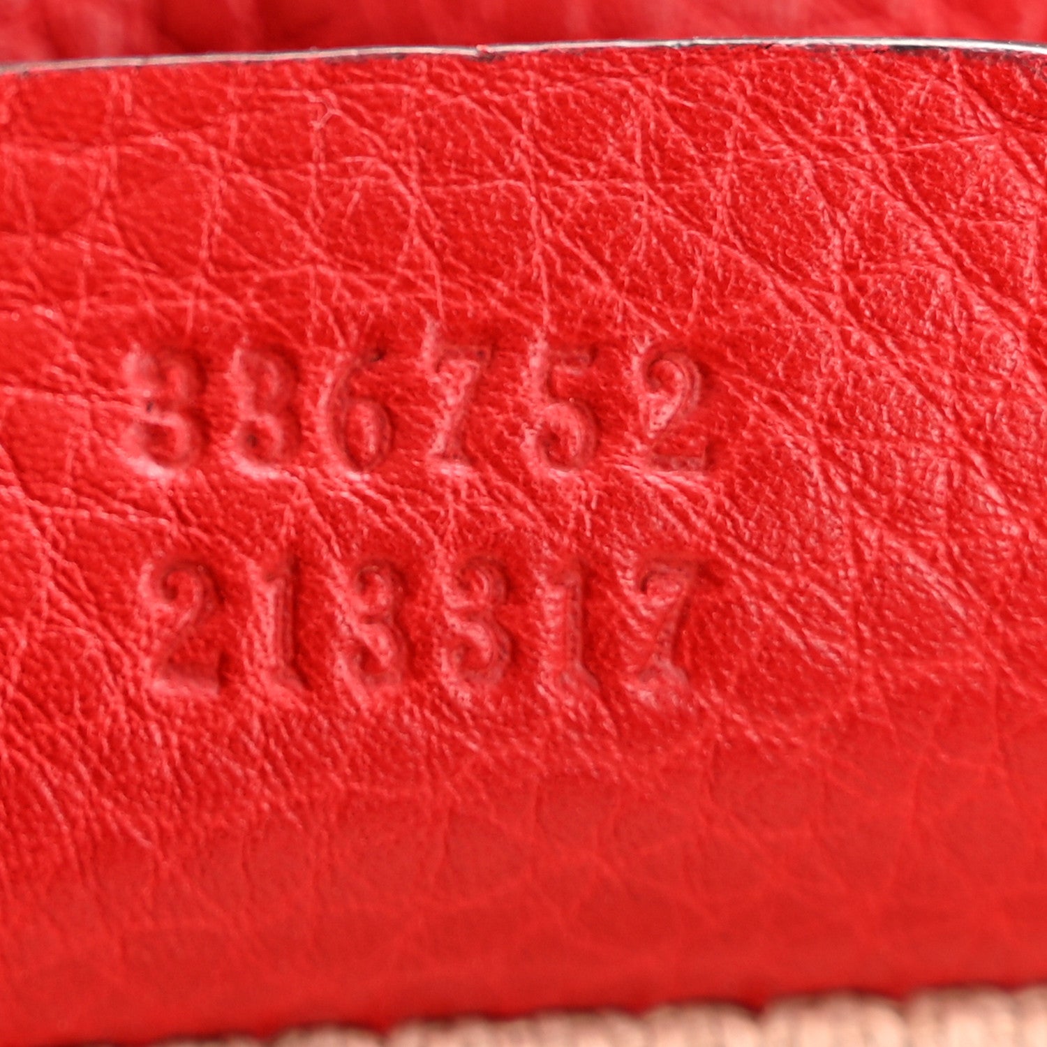 Gucci Pebbled Calfskin Medium Soho Flap Crossbody Tabasco Red 7 of 12