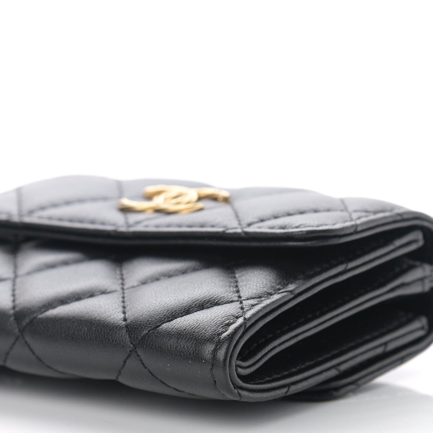 Lambskin Quilted Card Holder with Chain Black