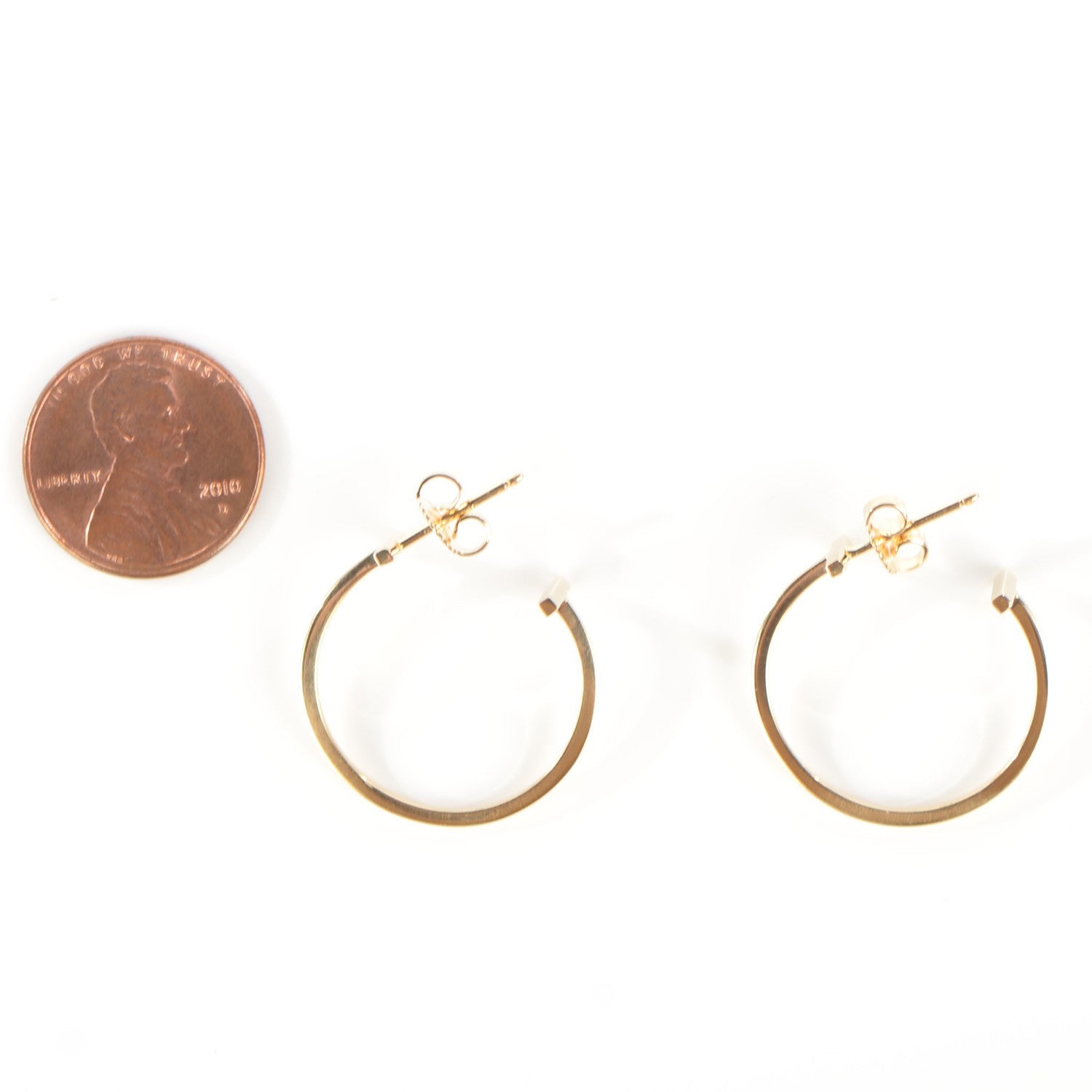 Tiffany 18K Yellow Gold Medium T Wire Hoop Earrings 2 of 7