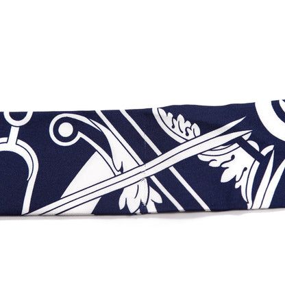 Hermes Silk Washington's Carriage Detail Twilly Marine White 5 of 5