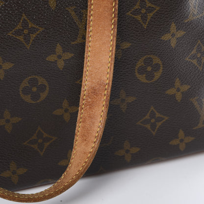 Louis Vuitton Monogram Cabas Mezzo 11 of 15