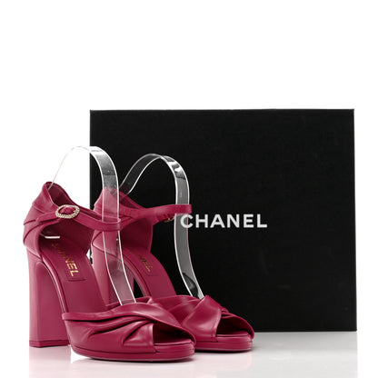 Chanel Lambskin Pearl CC Sandals 40 Pink 8 of 9