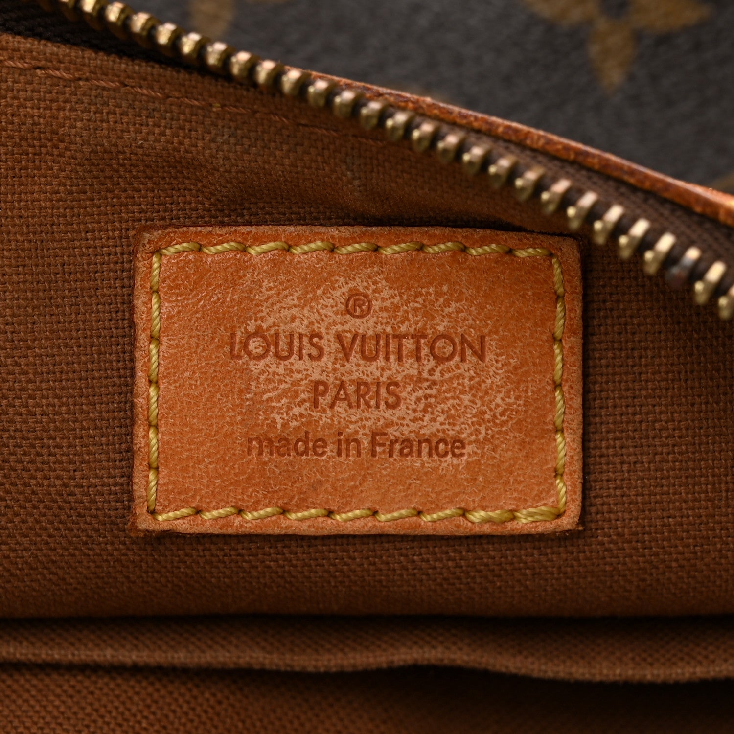Louis Vuitton Monogram Tulum GM 6 of 10