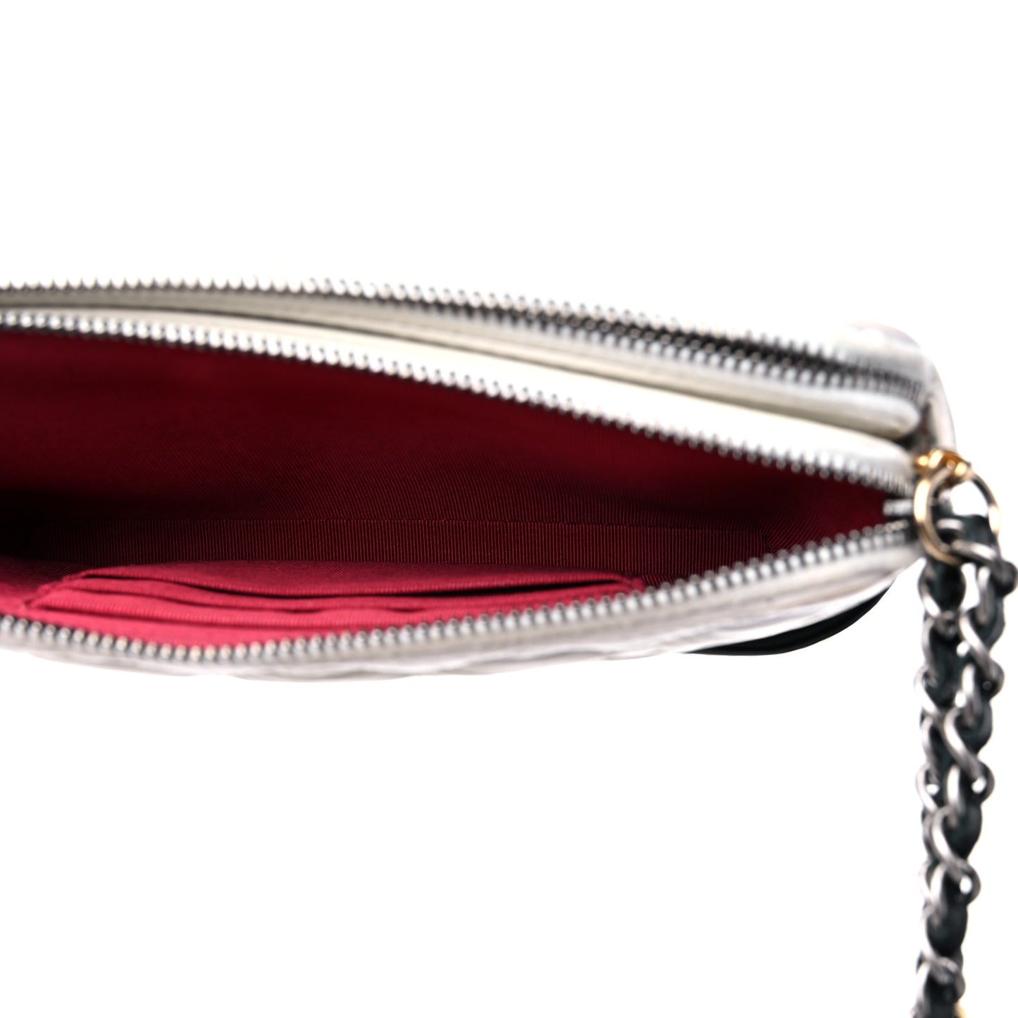 Aged Calfskin Quilted Small Gabrielle Clutch With Chain White Black