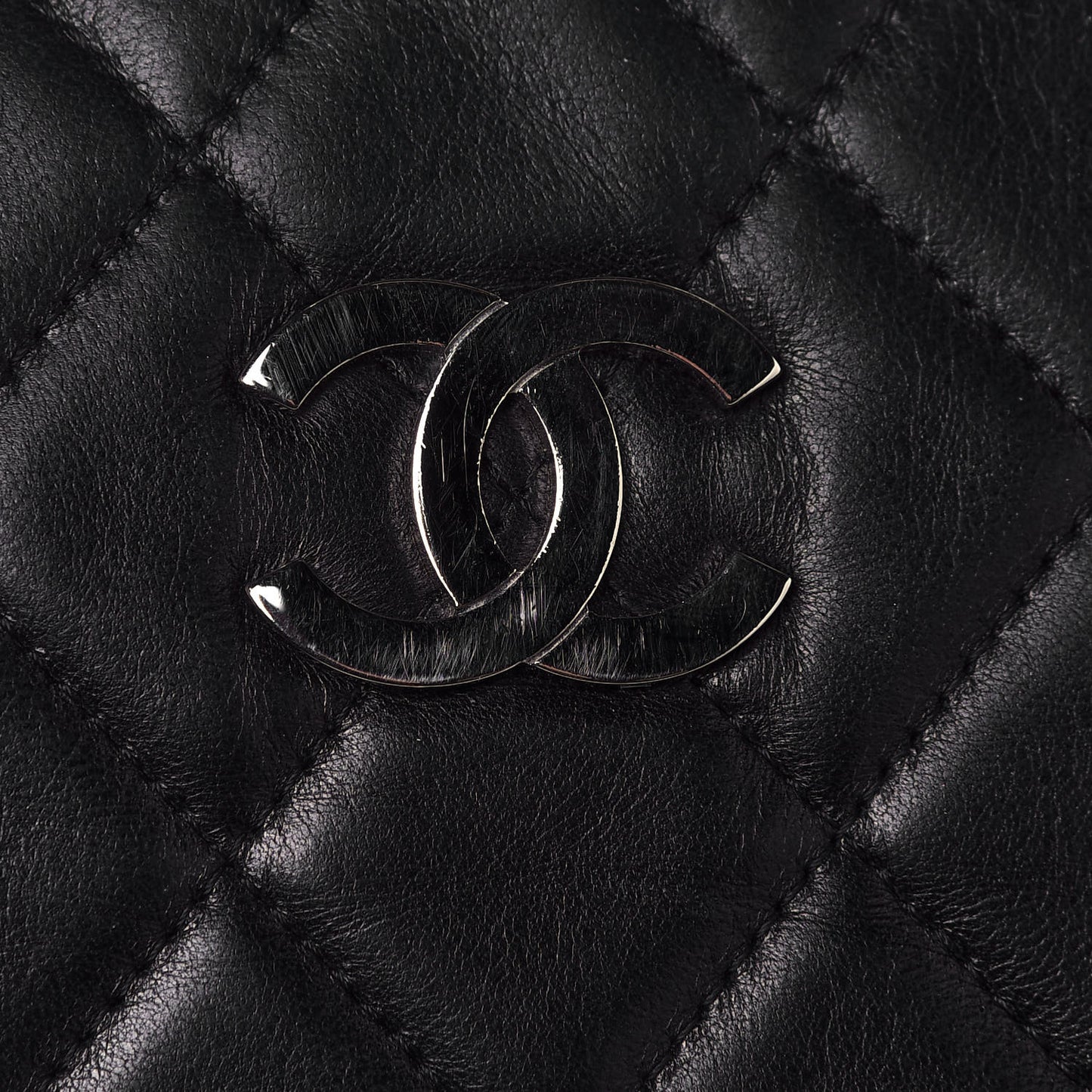 Lambskin Timeless Shopping Tote Black