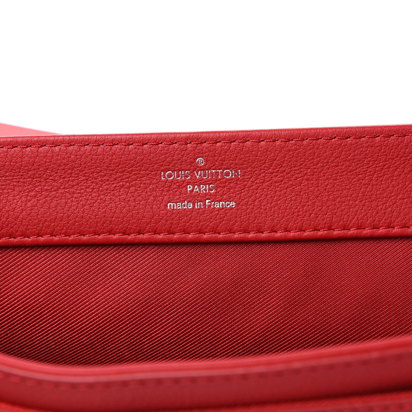 Calfskin Lockme II Chain Bag BB Rubis