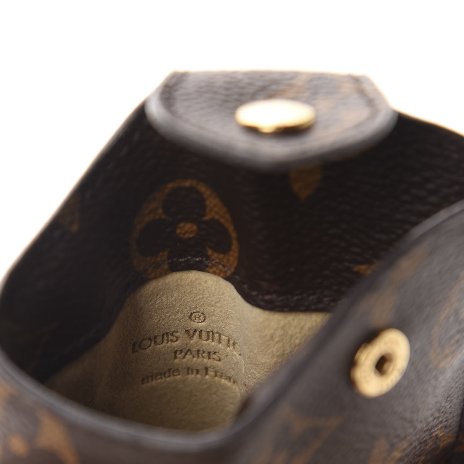 Louis Vuitton Monogram Sunglasses Case MM 6 of 6