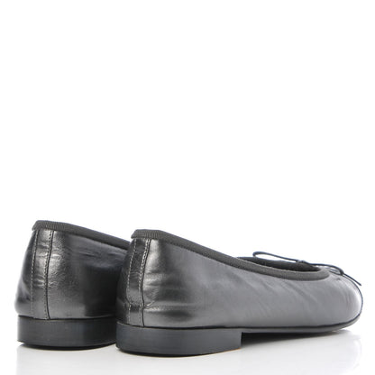 Chanel Metallic Lambskin Cap Toe Ballerina Flats 38 Grey Navy 4 of 10