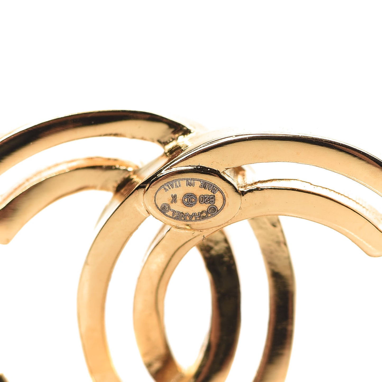 Metal Obazine CC Earrings Gold