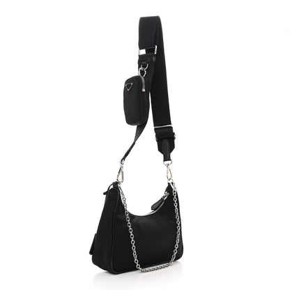 Prada Nylon Re-Edition 2005 Shoulder Bag Black 2 of 15