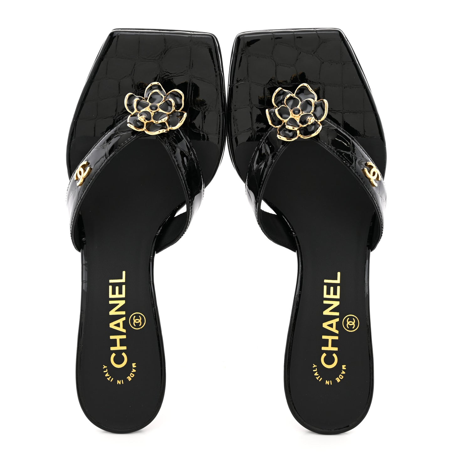 Crocodile Embossed Patent Calfskin Thong Sandals 37 Black