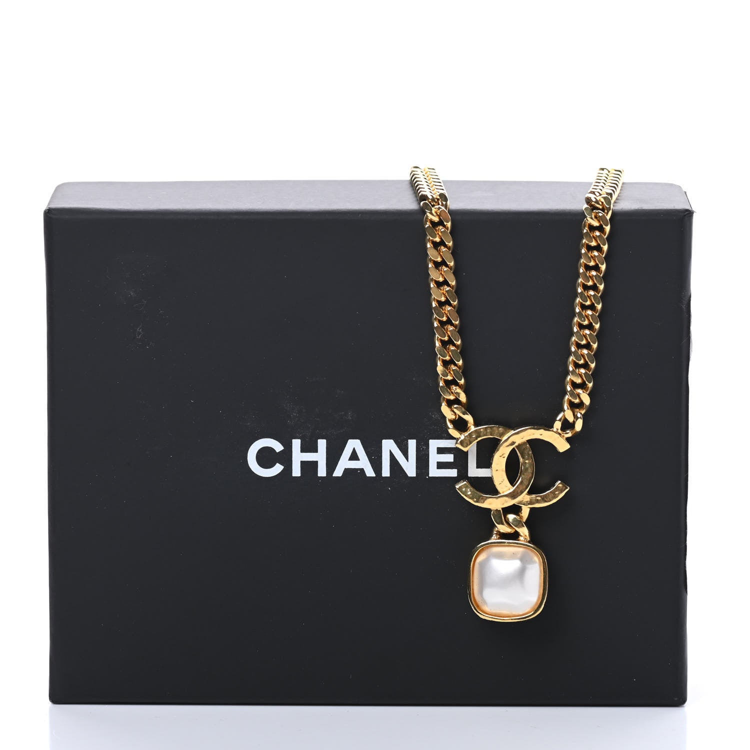 Chanel Metal Pearl Natural Stones CC Necklace Gold 5 of 5