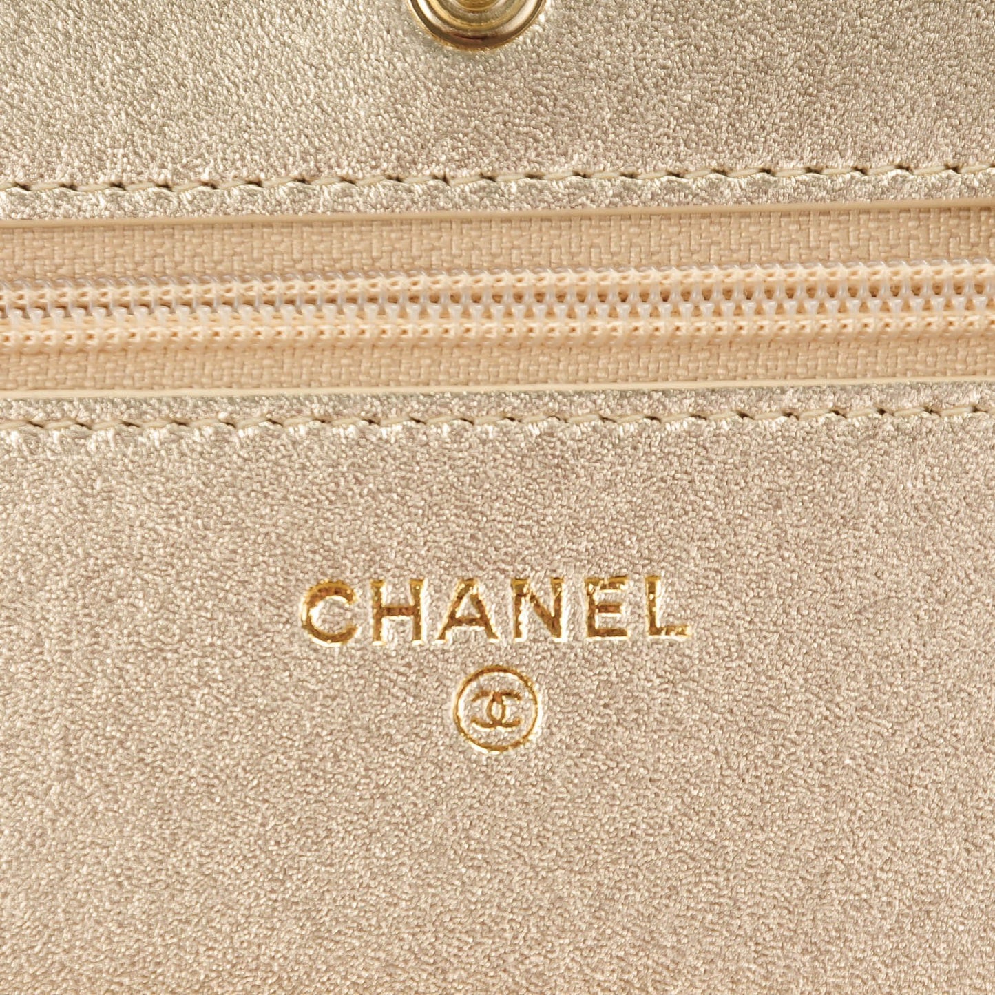 Metallic Lambskin Wallet On Chain WOC Gold
