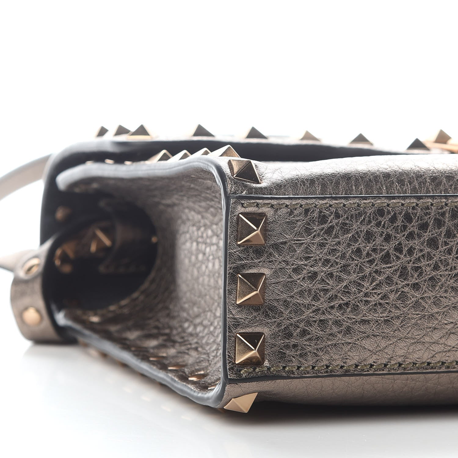 Valentino Garavani Metallic Pebbled Calfskin Medium Rockstud Flip Lock Crossbody Bag Sasso 6 of 7