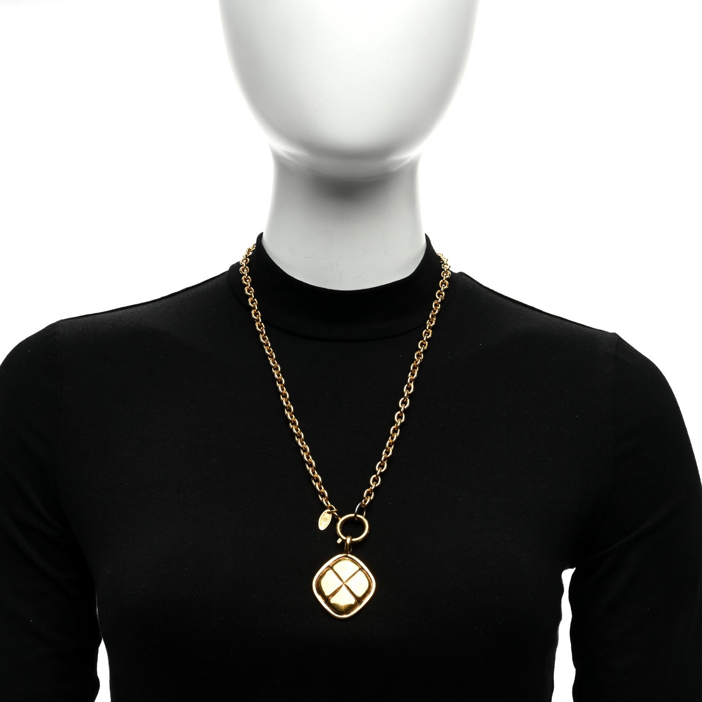 Quilted Pendant Chain Necklace Gold