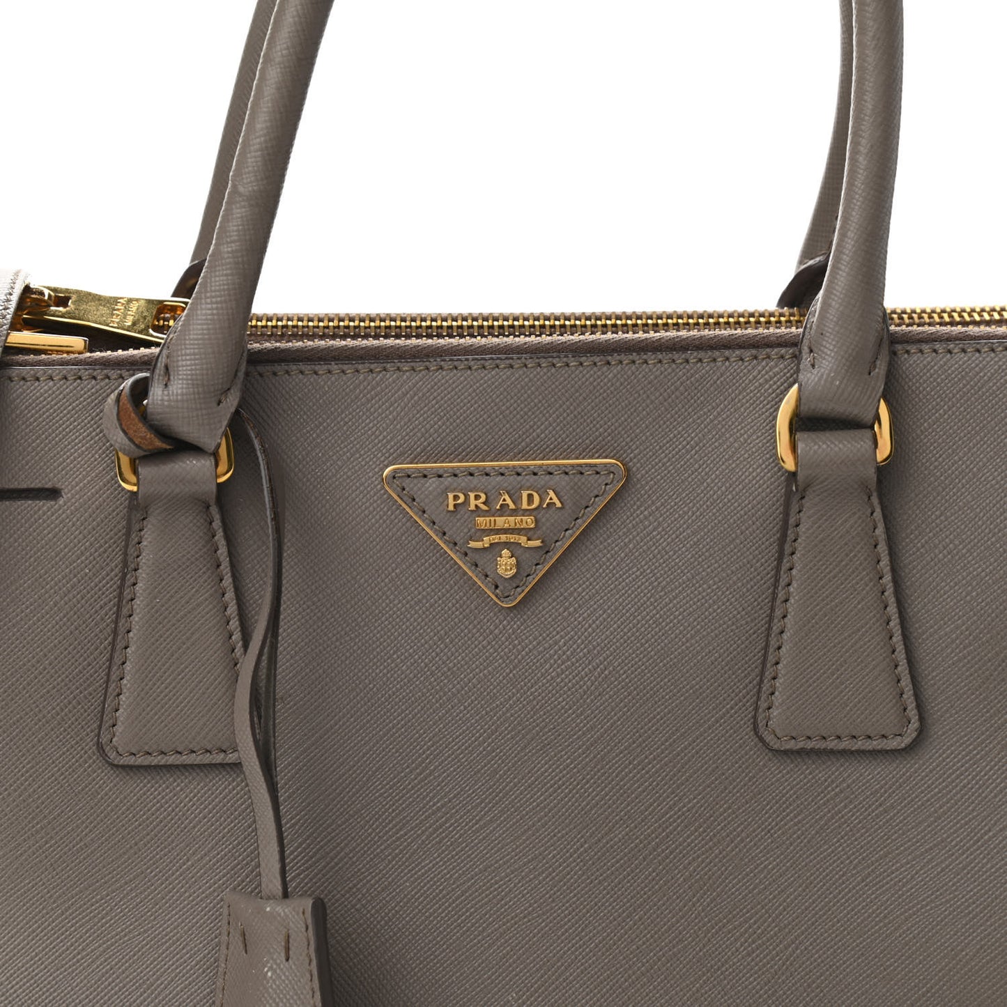 Saffiano Medium Galleria Double Zip Tote Argilla