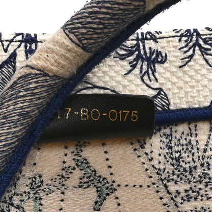Christian Dior Canvas Embroidered Large Around The World Book Tote Blue 7 of 11