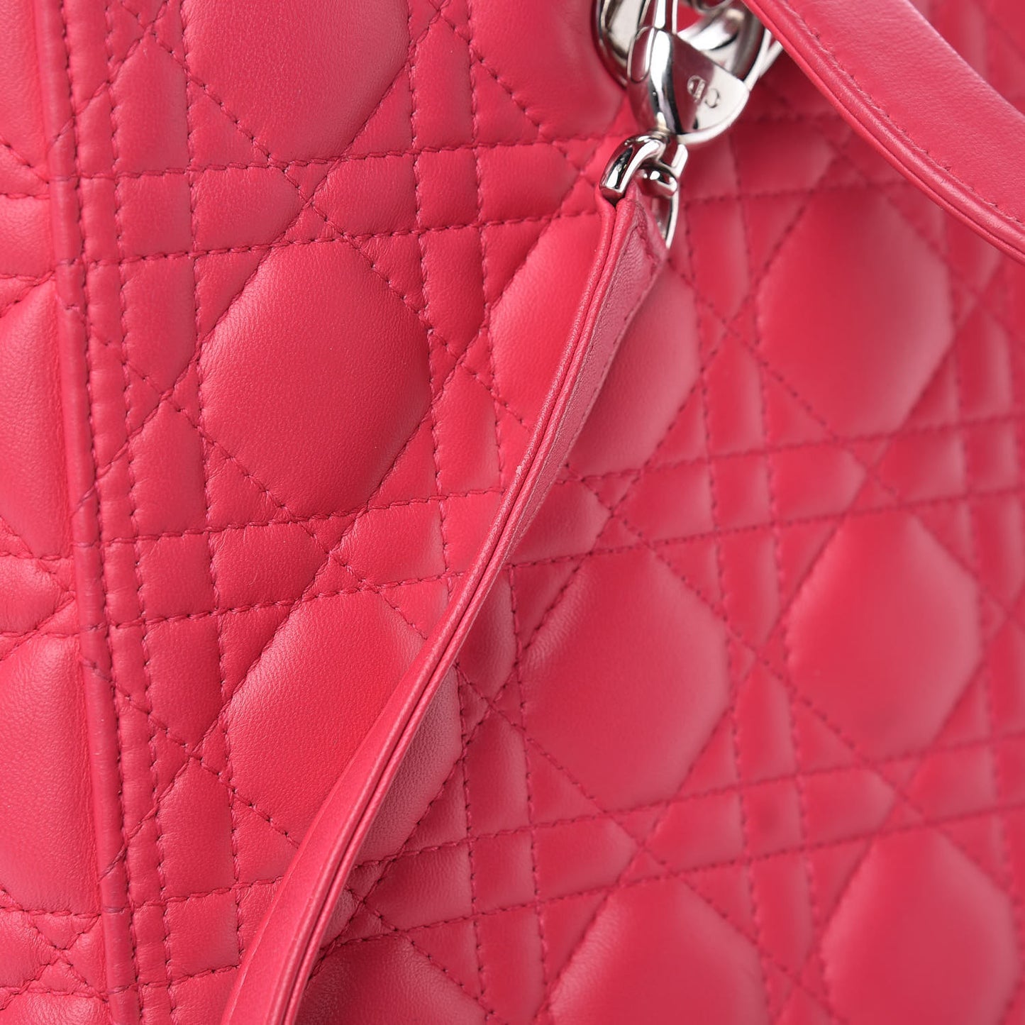 Lambskin Cannage Large Lady Dior Fuchsia