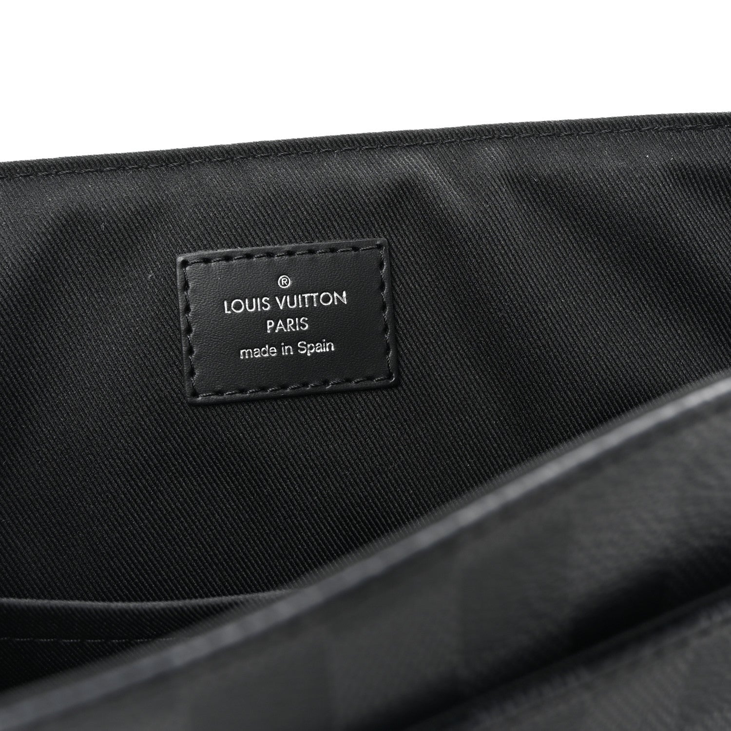 Louis Vuitton Damier Graphite District PM 6 of 9