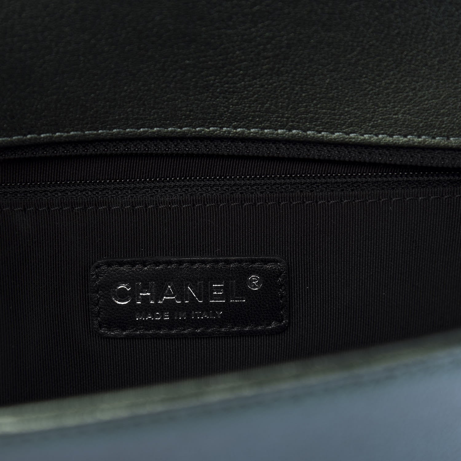 Chanel Iridescent Goatskin Quilted New Medium Boy Flap Green 8 of 11