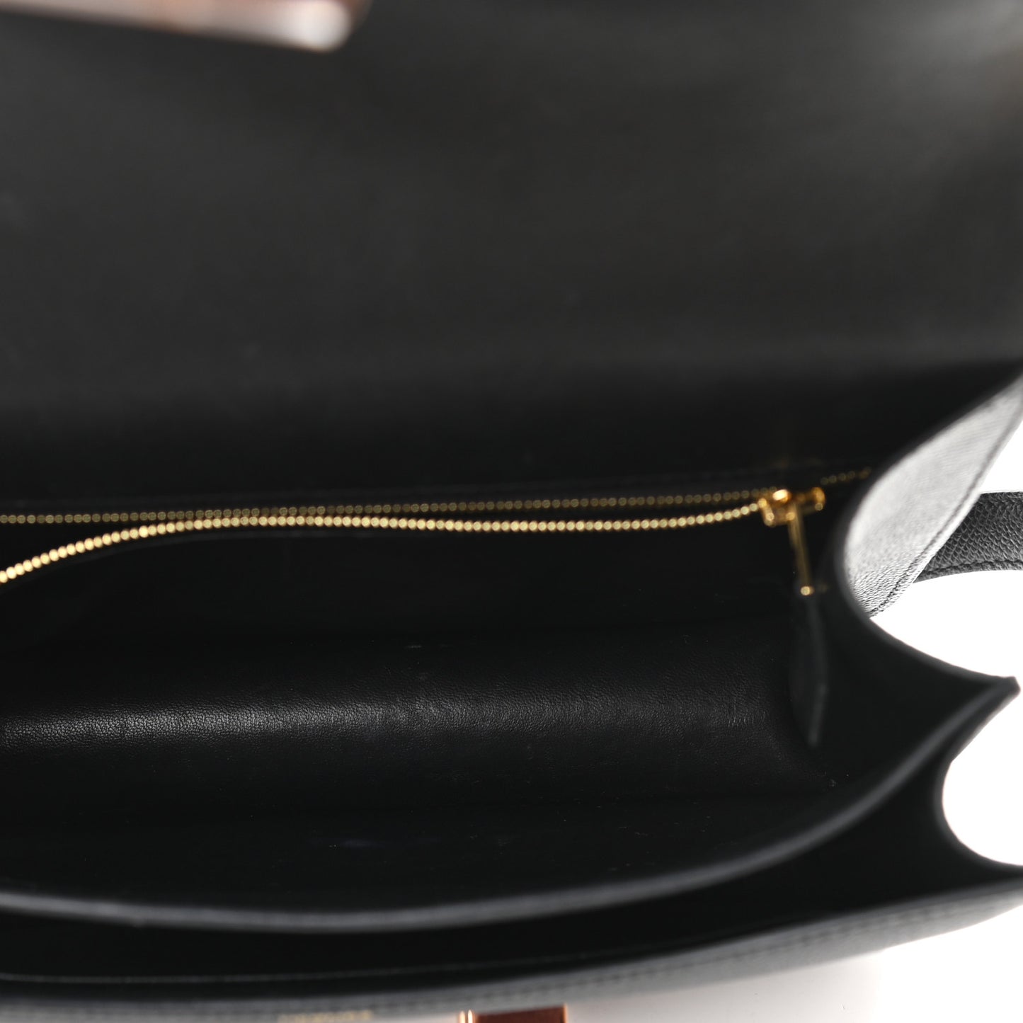 Epsom Constance 24 Black
