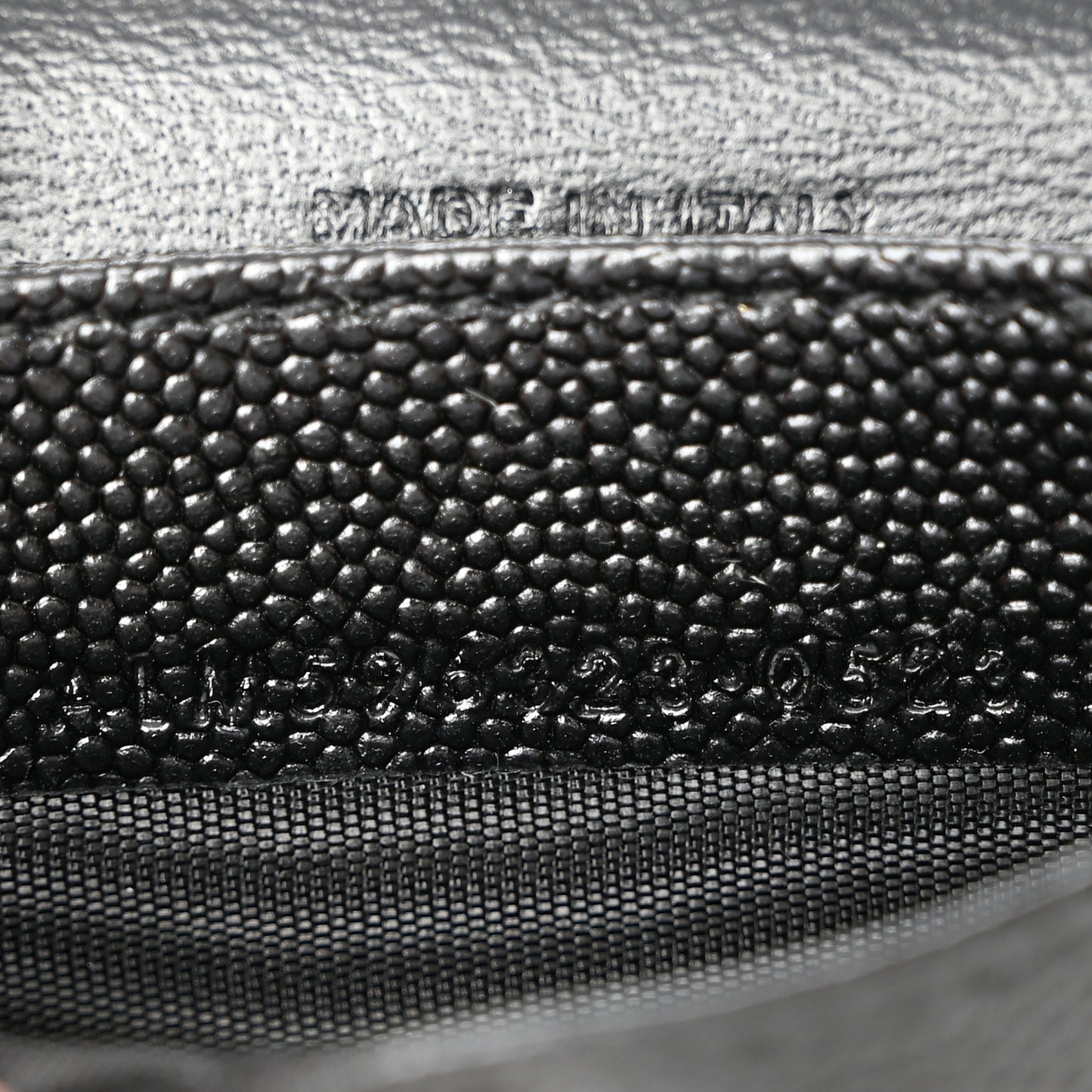 Grain De Poudre Matelasse Chevron Monogram Flap Card Case Black Black
