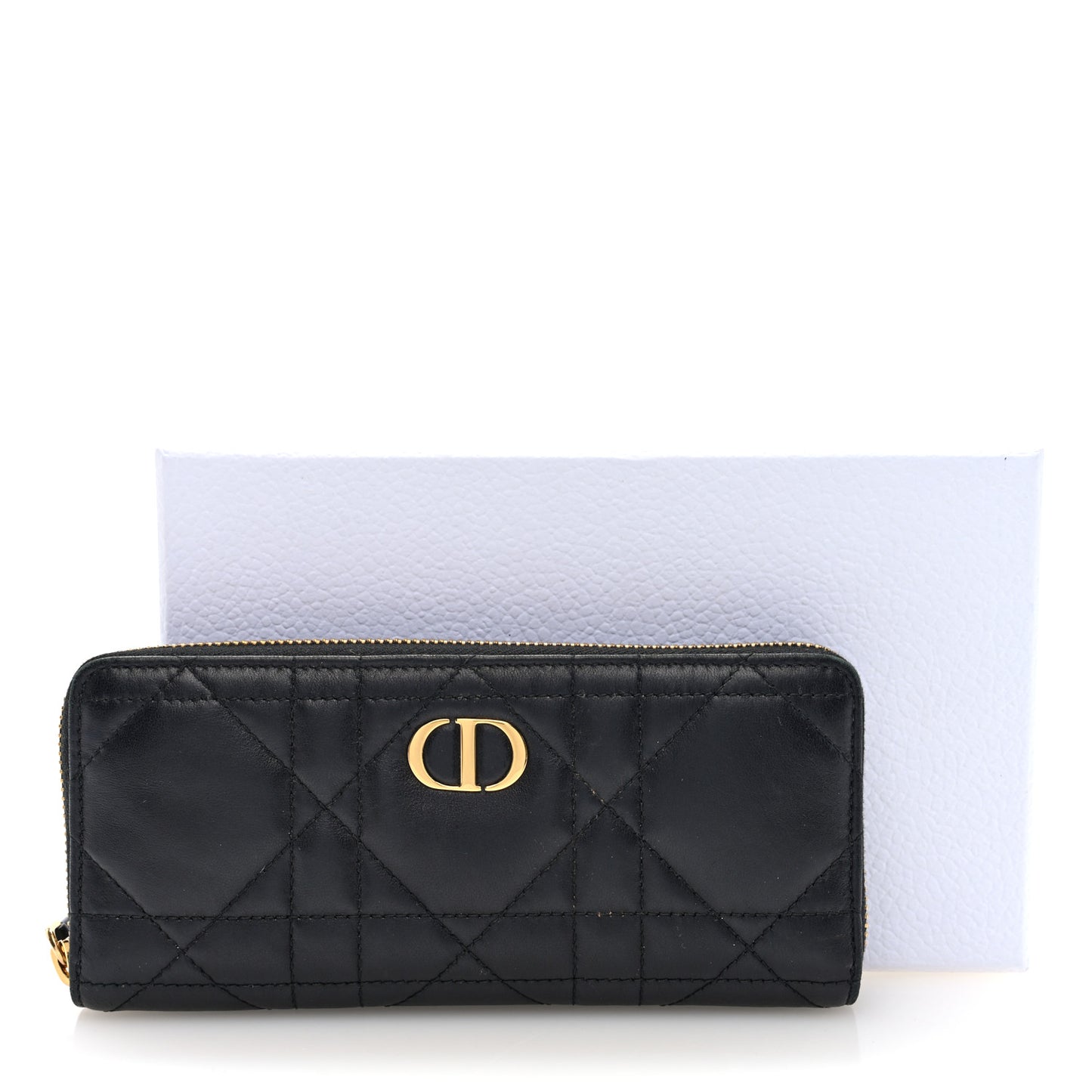 Lambskin Macrocannage Miss Caro Voyageur Slim Wallet Black