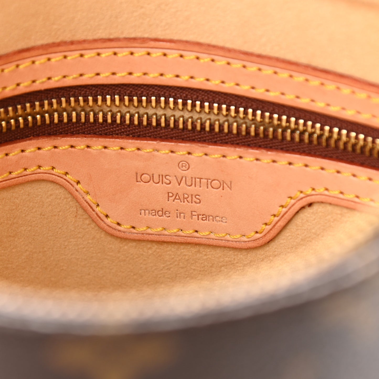 Monogram Looping MM