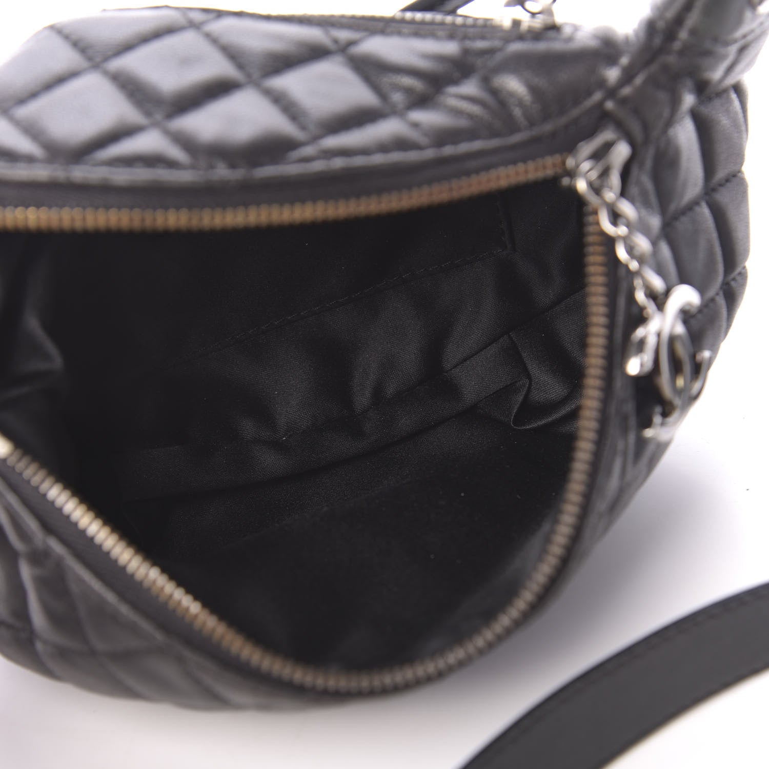 Chanel Lambskin Quilted Banane Waist Bag Fanny Pack Black 5 of 18