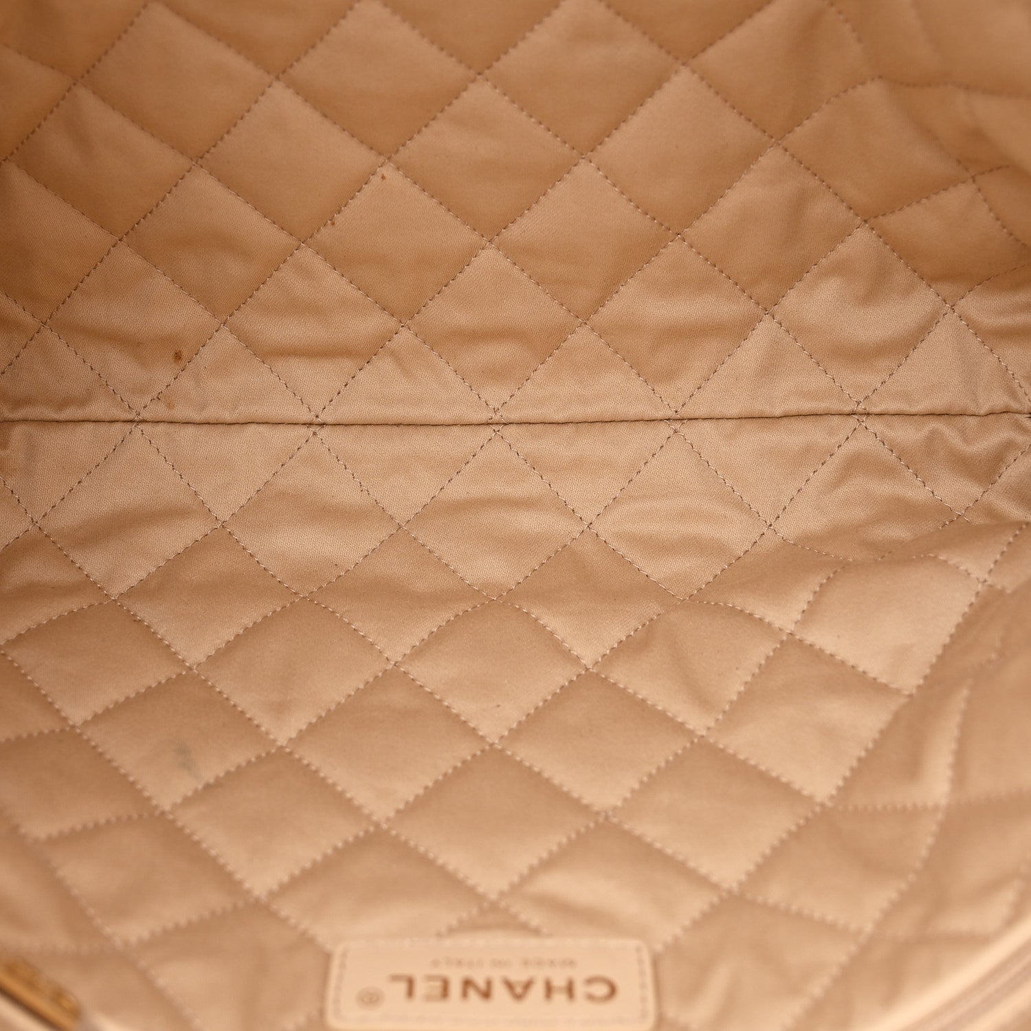 Chanel Shiny Calfskin Quilted Small Chanel 22 White 6 of 12