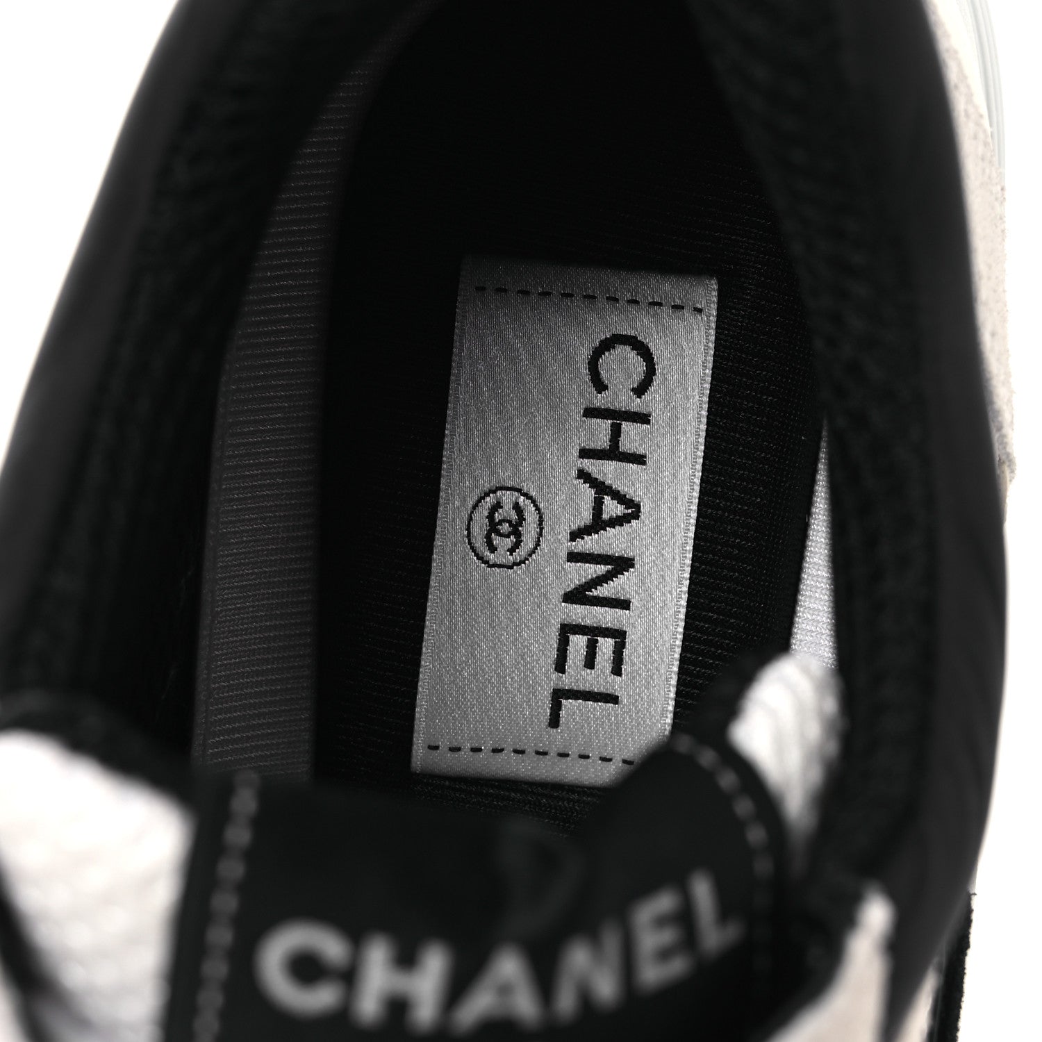 Chanel Mesh Suede Grained Calfskin Womens CC Sneakers 39.5 White Black 9 of 11