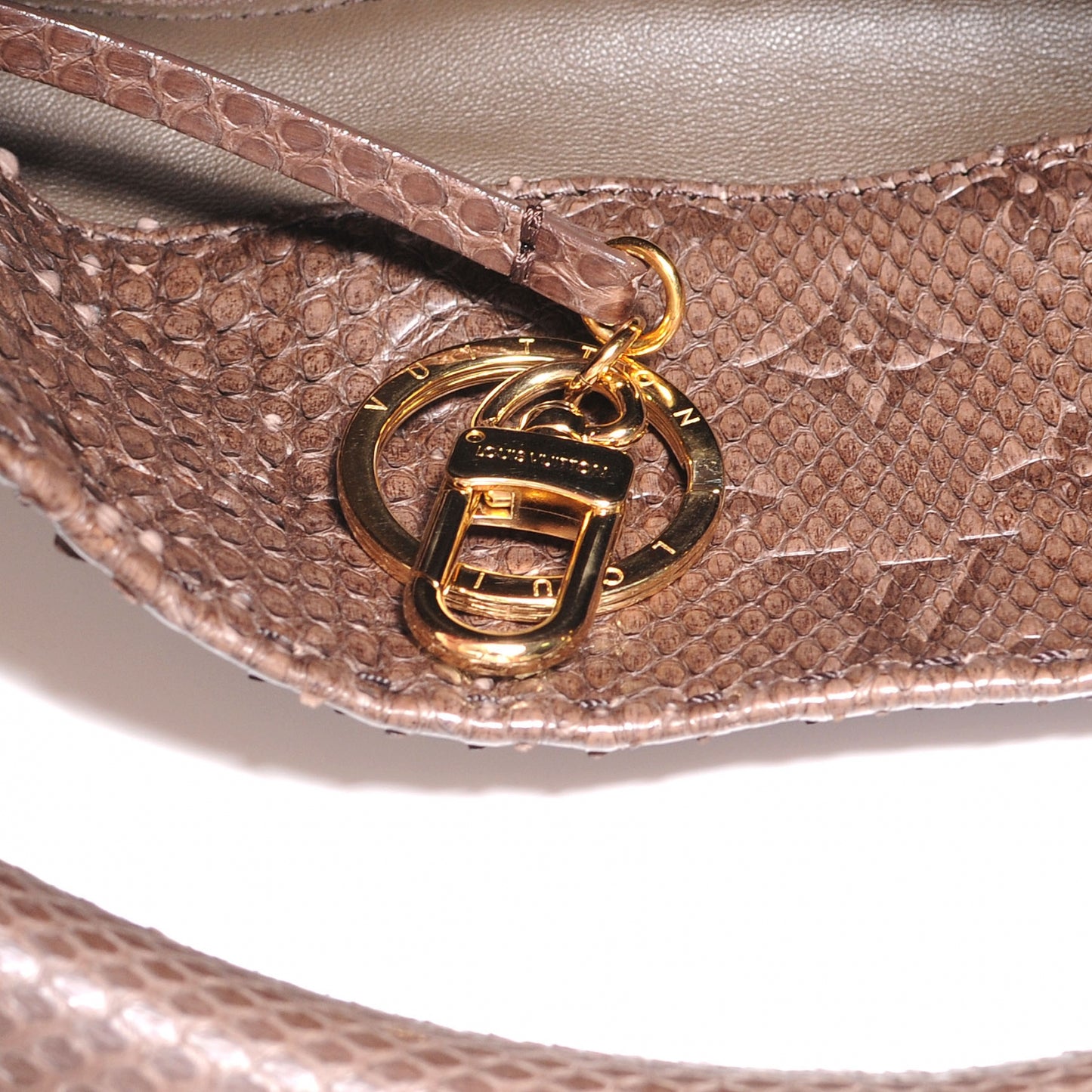 Python Embossed Monogram Artsy MM Gris