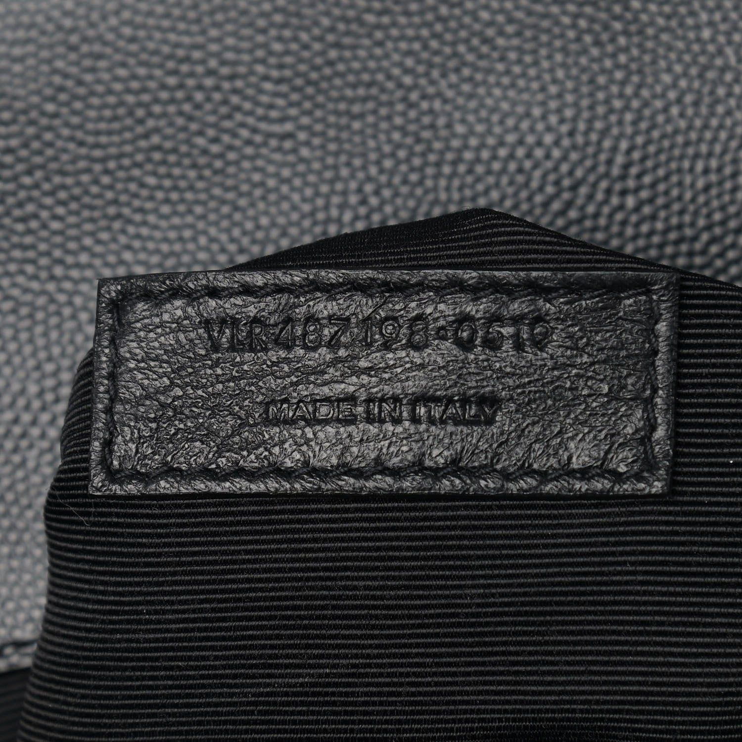 Saint Laurent Grain De Poudre Textured Mixed Matelasse Large Triquilt Monogram Monochrome Satchel Black 12 of 15