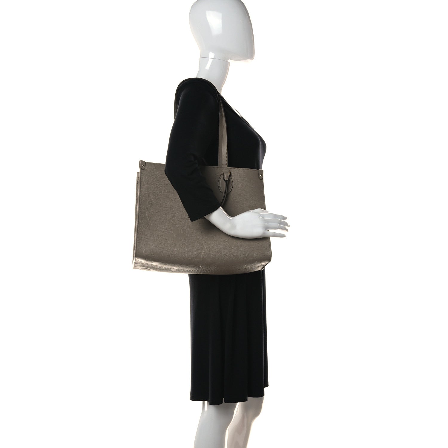 Louis Vuitton Empreinte Monogram Giant Onthego MM Tourterelle 2 of 10