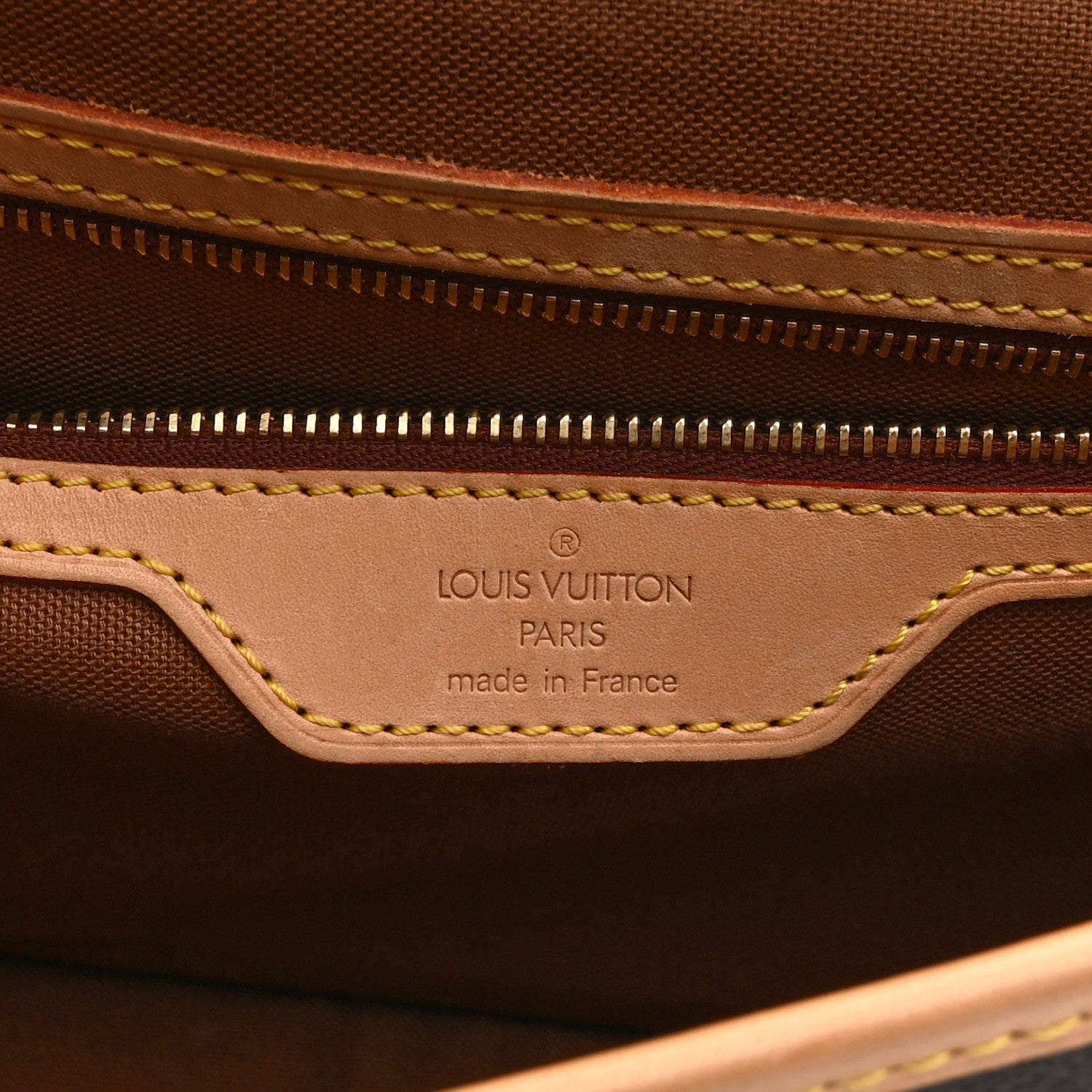 Louis Vuitton Monogram Sologne 6 of 10