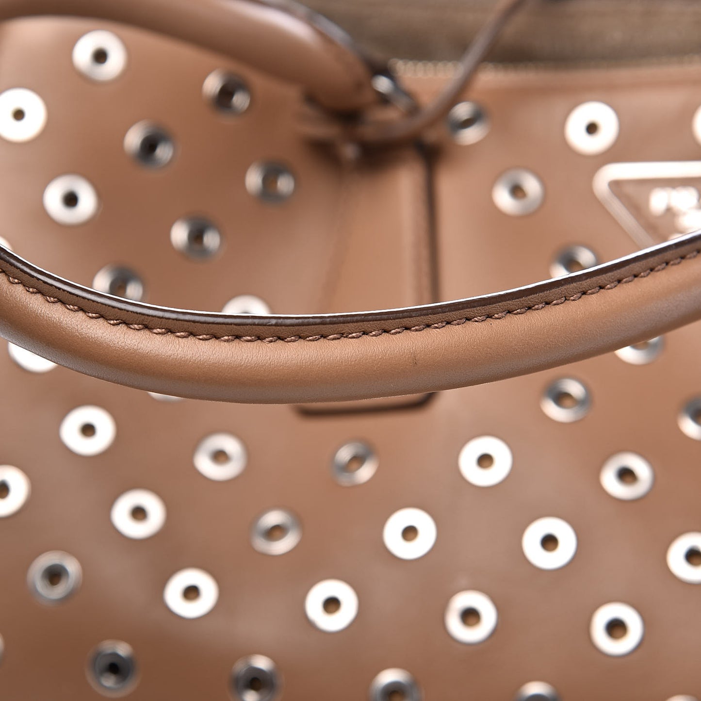 City Calf Grommet Medium Double Zip Tote Caramel